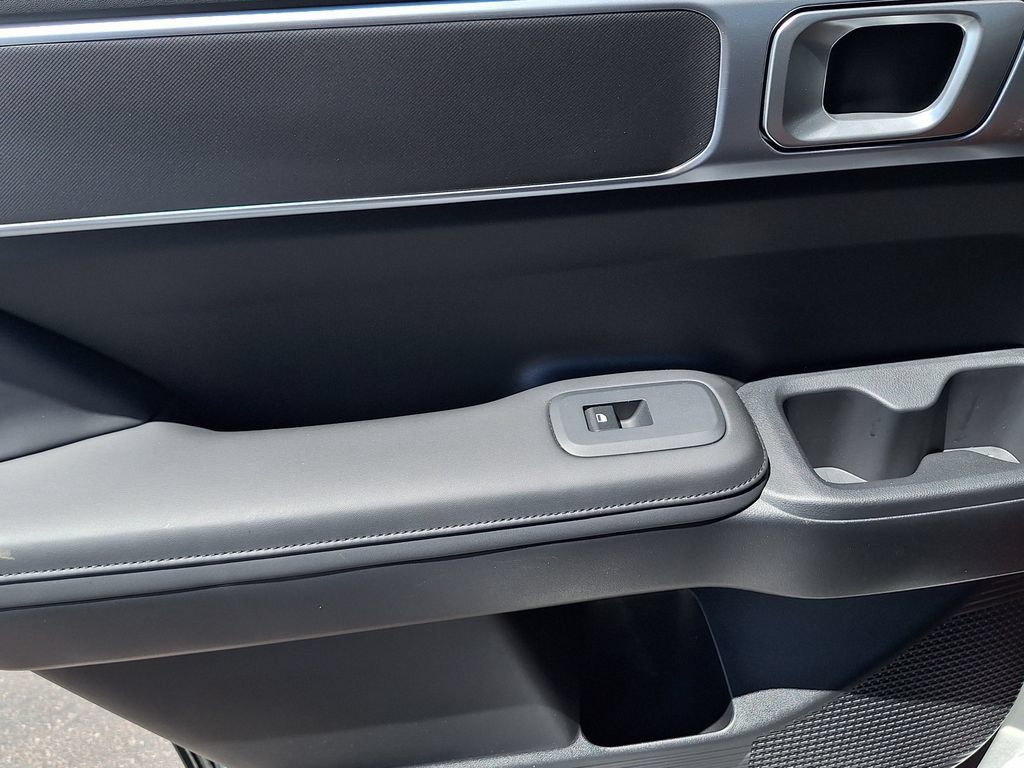 New 2025 Hyundai Santa Fe XRT AWD/4WD image 14