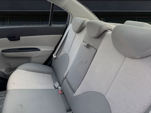 Used 2011 Hyundai Accent GLS w/ Premium Pkg 4 image 13