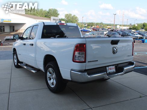 Used 2024 RAM 1500 Big Horn AWD/4WD image 6