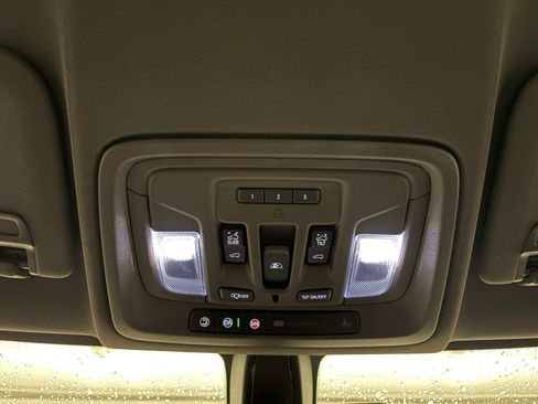 Used 2020 GMC Sierra 1500 SLT AWD/4WD image 20