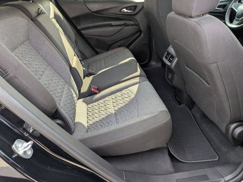 Used 2023 Chevrolet Equinox LT AWD/4WD image 69