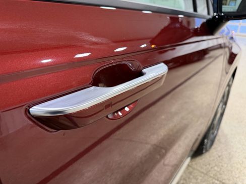 Used 2025 Kia Carnival SX image 11