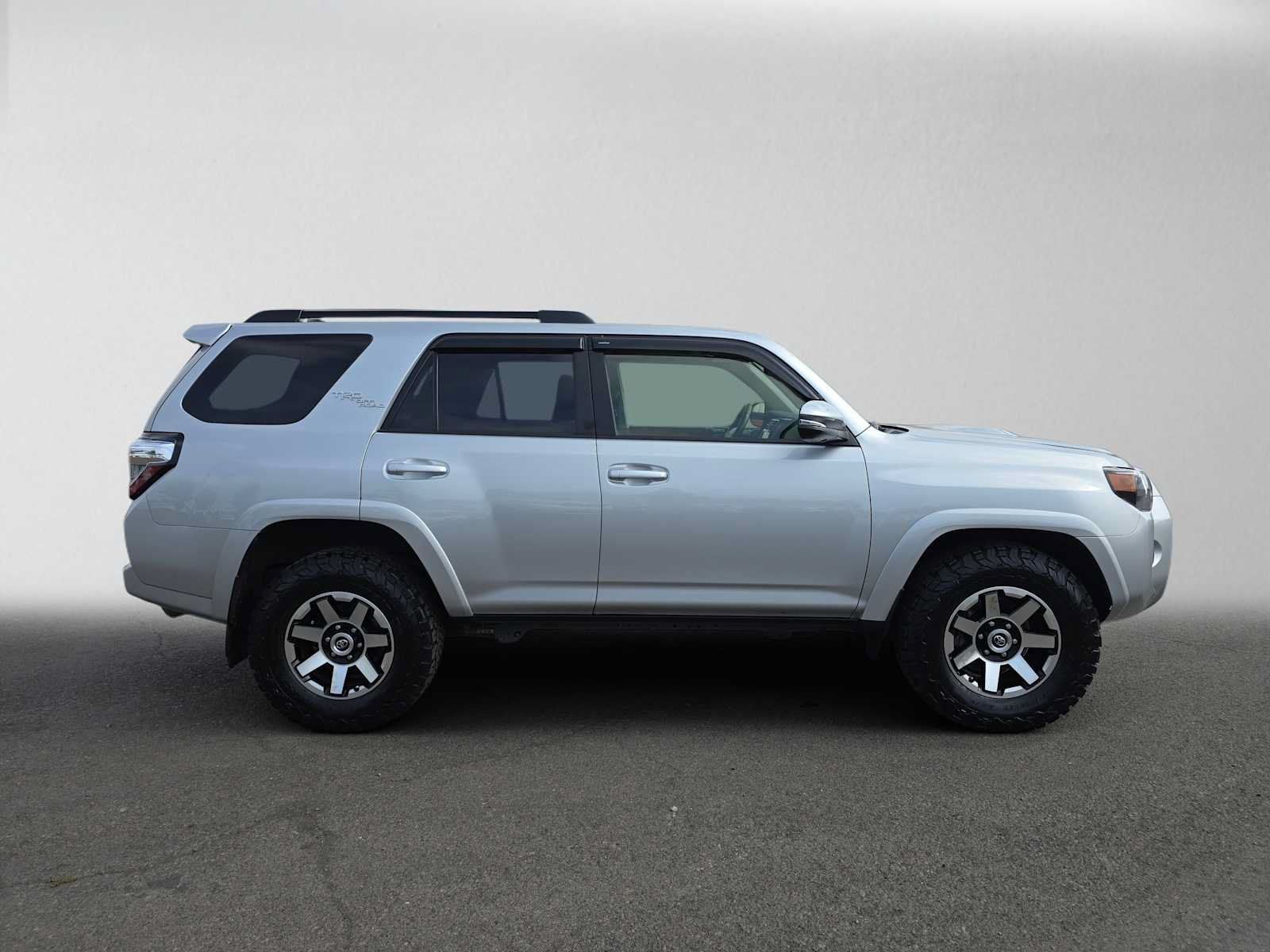 Certified 2021 Toyota 4Runner TRD Off-Road Premium w/ Moonroof Package AWD/4WD image 2