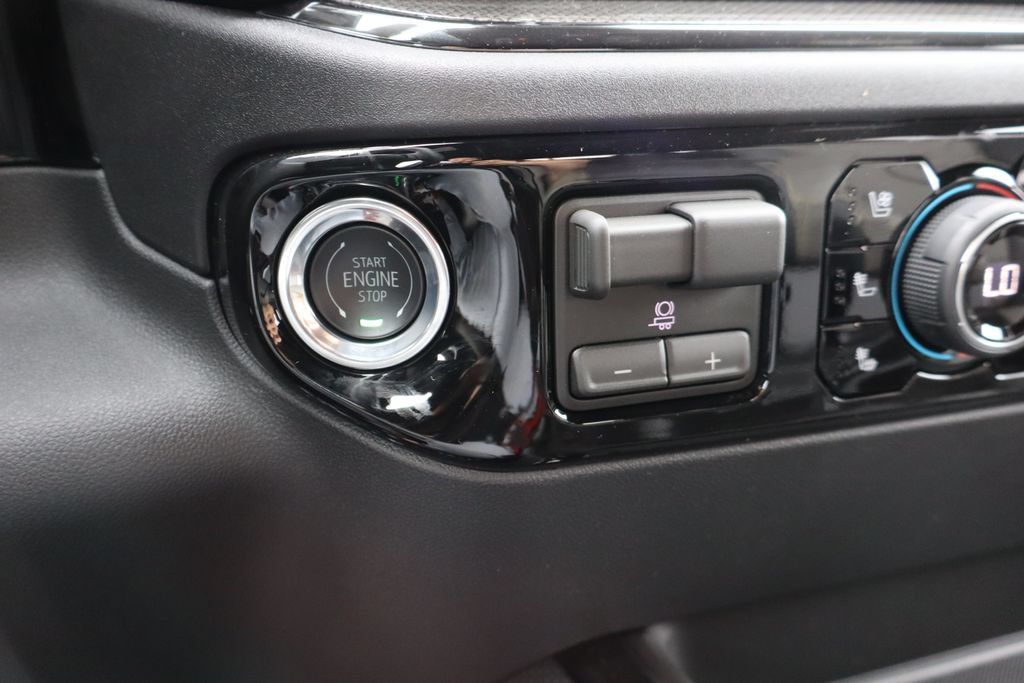 New 2026 Chevrolet Silverado 2500 ZR2 w/ ZR2 Bison Edition AWD/4WD image 14