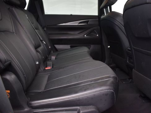 Certified 2025 INFINITI QX60 Luxe image 25