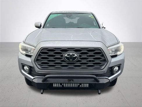 Used 2021 Toyota Tacoma TRD Off-Road w/ Technology Package image 3