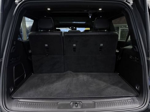 Used 2024 Jeep Wagoneer 4WD w/ Premium Group I image 41