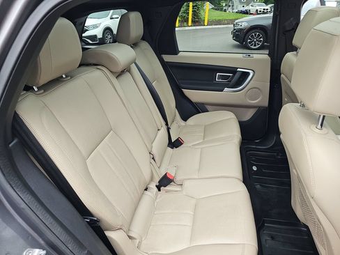 Used 2016 Land Rover Discovery Sport HSE AWD/4WD image 27