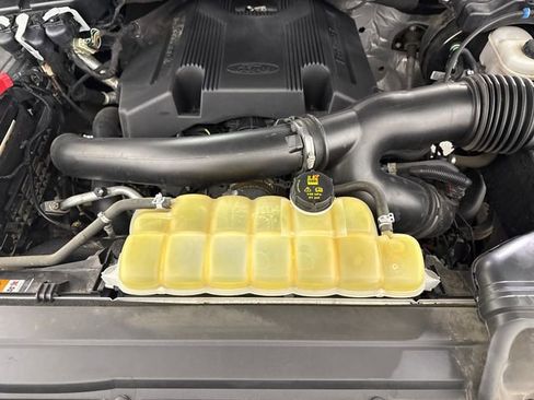 Used 2020 Ford F150 Lariat w/ Equipment Group 502A Luxury AWD/4WD image 43