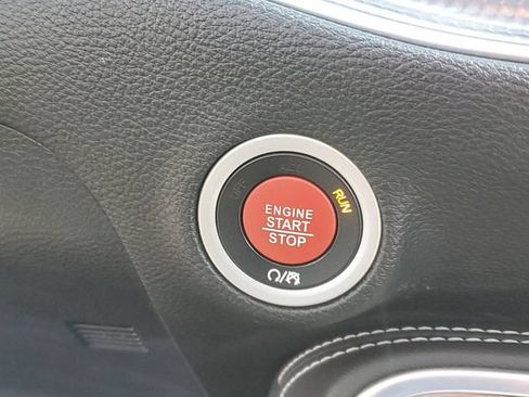 Used 2017 Dodge Challenger SRT Hellcat RWD image 21