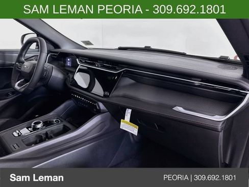 New 2026 Jeep Cherokee Overland w/ Advanced Pro Tech Group AWD/4WD image 30