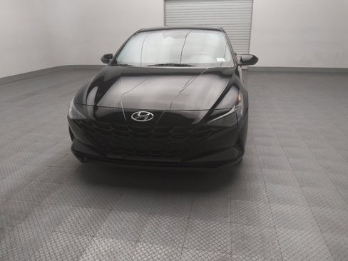 Used 2021 Hyundai Elantra Blue image 15