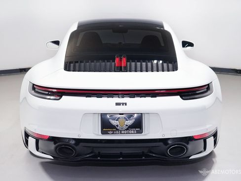 Used 2021 Porsche 911 Carrera RWD image 7
