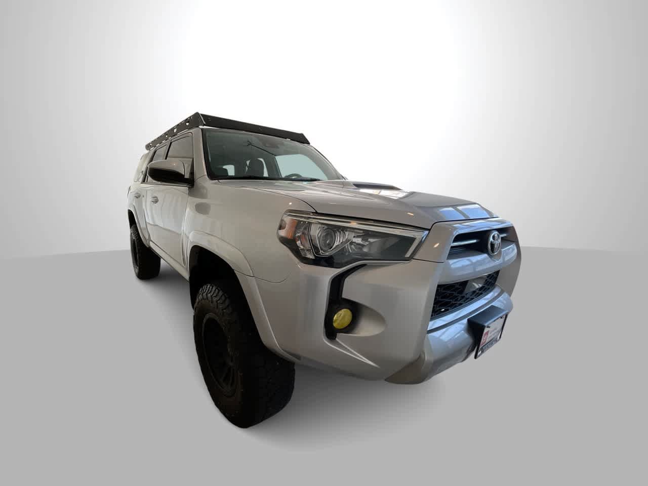 Certified 2020 Toyota 4Runner TRD Off-Road AWD/4WD image 2