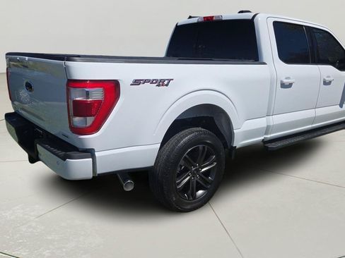 Used 2022 Ford F150 Lariat w/ Equipment Group 502A High AWD/4WD image 3