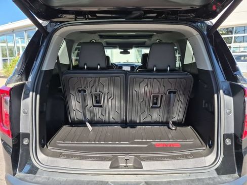 Used 2023 GMC Acadia AT4 AWD/4WD image 29