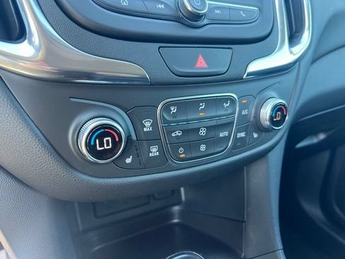 Used 2019 Chevrolet Equinox LT FWD image 14