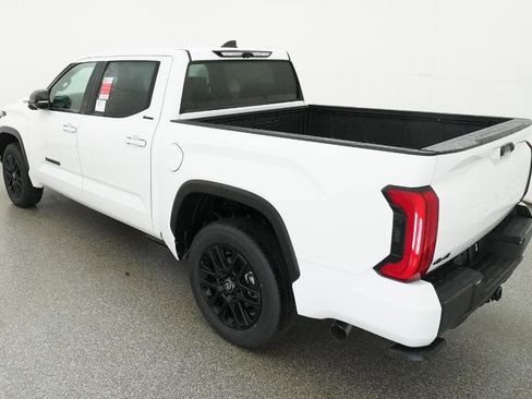 New 2026 Toyota Tundra Limited AWD/4WD image 17