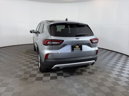 Used 2023 Ford Escape Active w/ Tech Pack #2 image 8