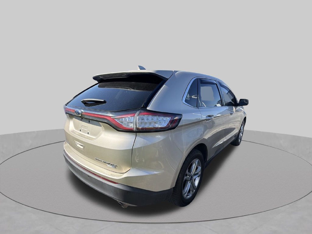 Used 2018 Ford Edge Titanium w/ Equipment Group 301A AWD/4WD image 8