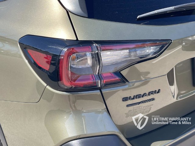 Used 2023 Subaru Outback Onyx Edition XT AWD/4WD image 11