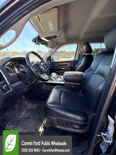 Used 2017 RAM 2500 Laramie w/ Convenience Group AWD/4WD image 9
