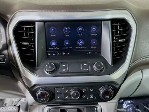 Used 2020 GMC Acadia SLT image 13