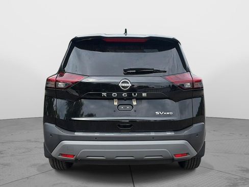 Used 2023 Nissan Rogue SV AWD/4WD image 5