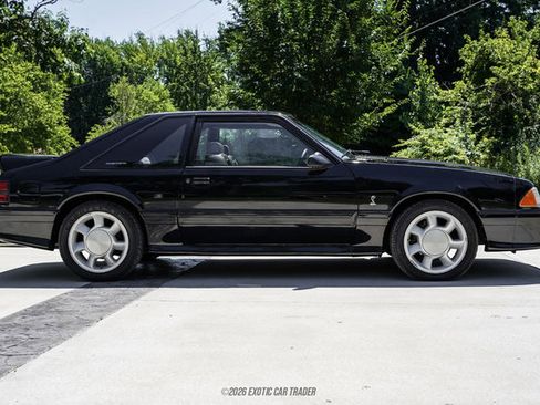 Used 1993 Ford Mustang Cobra RWD image 9
