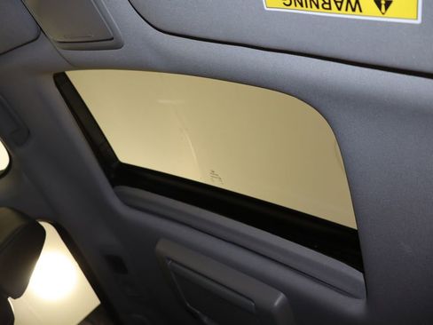 Used 2023 Honda Odyssey Touring image 24