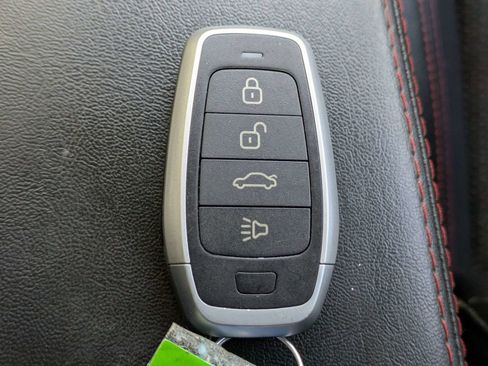 Used 2019 Jeep Compass Trailhawk AWD/4WD image 27