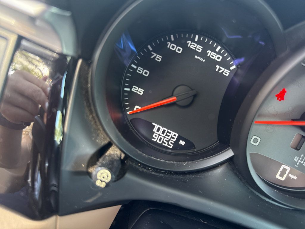Used 2019 Porsche Macan S AWD/4WD image 5