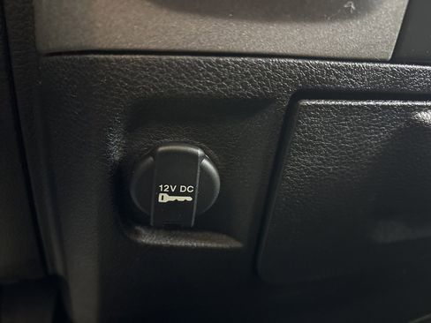 Used 2019 RAM 1500 Tradesman w/ Chrome Plus Package RWD image 28
