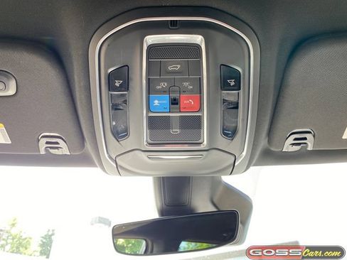 Used 2022 Jeep Wagoneer Series III AWD/4WD image 15