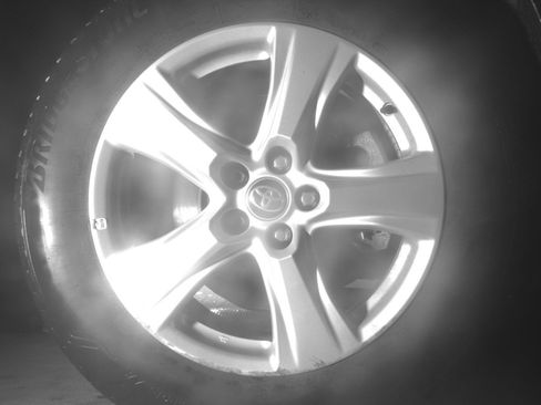 Used 2025 Toyota Highlander LE image 13