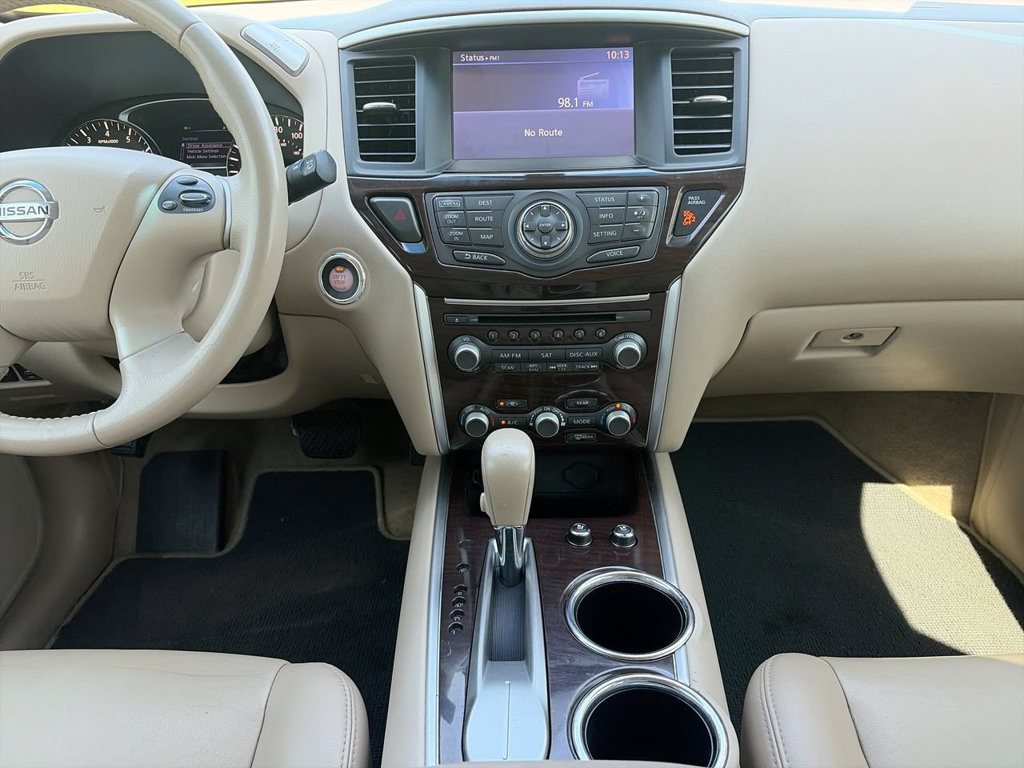 Used 2015 Nissan Pathfinder Platinum w/ Cargo Package FWD image 10