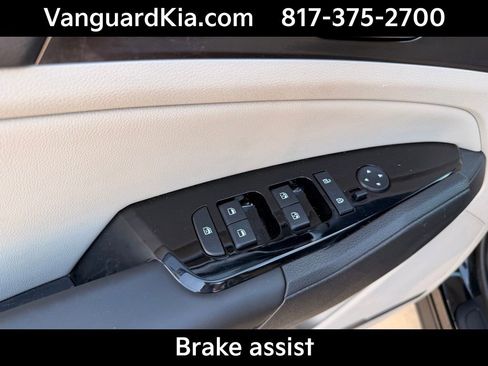 Certified 2025 Kia Sportage EX image 15
