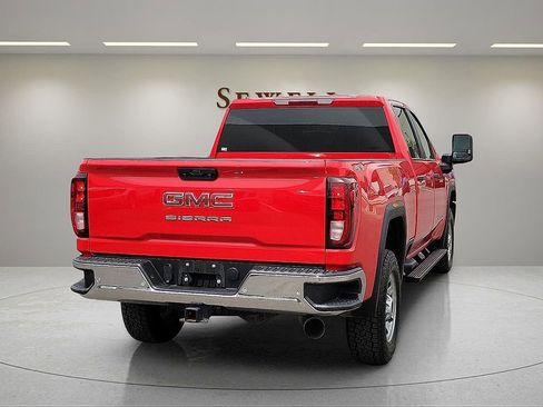 Used 2024 GMC Sierra 2500 Pro w/ 1SA Pro Safety Plus Package AWD/4WD image 5