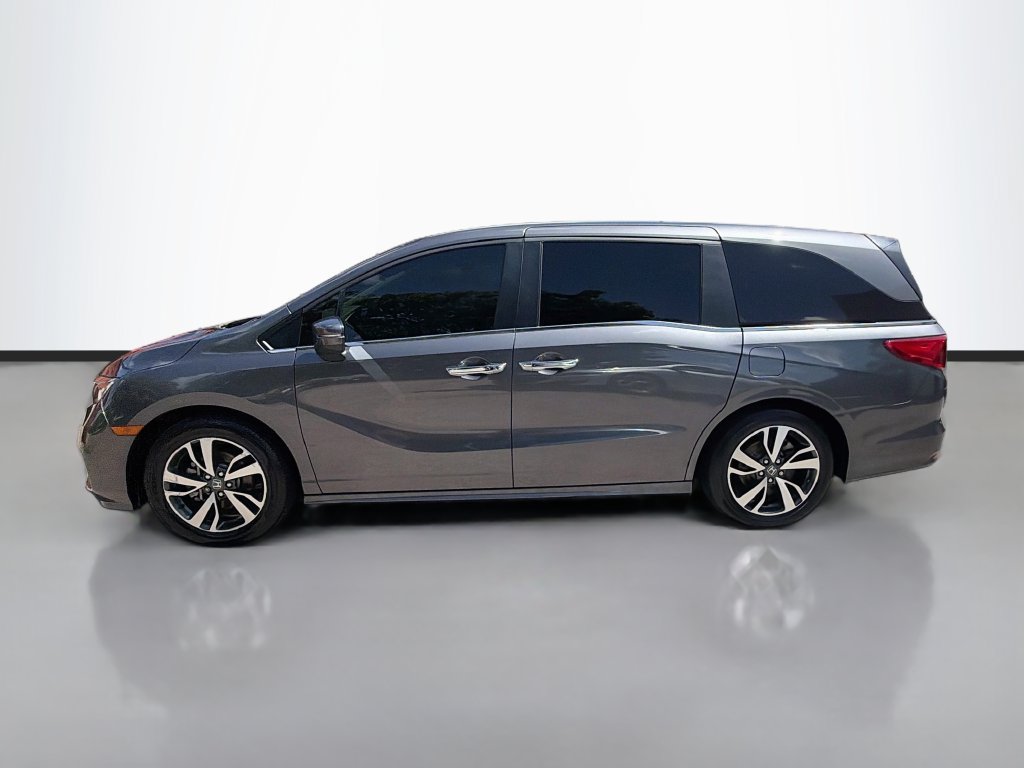 Certified 2024 Honda Odyssey Touring image 4