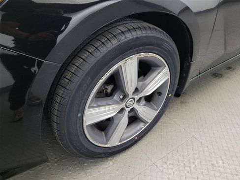 Used 2019 Nissan Altima 2.5 SV AWD/4WD image 31