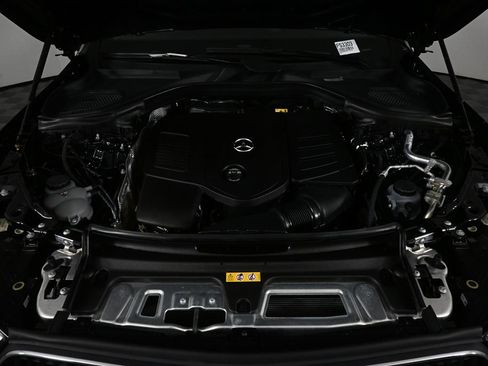 Certified 2024 Mercedes-Benz GLC 300 4MATIC image 30