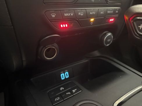 Used 2019 Ford Ranger Lariat w/ Equipment Group 501A Mid image 26