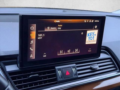 Used 2023 Audi Q5 2.0T Premium w/ Convenience Package image 15
