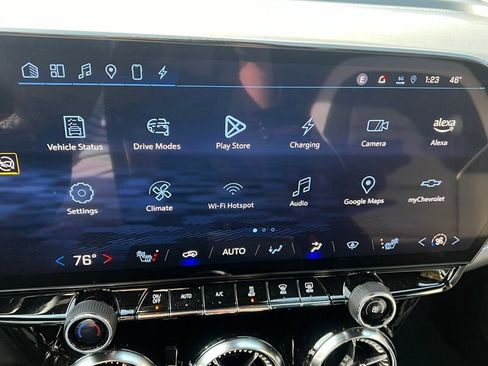 Used 2024 Chevrolet Blazer EV LT image 34