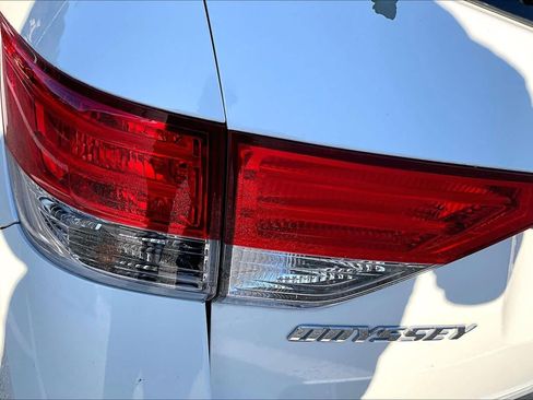 Used 2017 Honda Odyssey Touring image 28