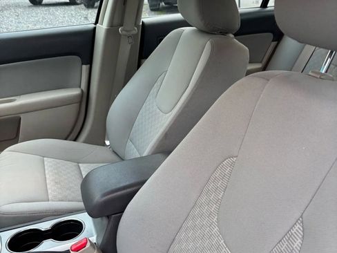 Used 2012 Ford Fusion S image 23