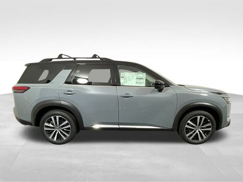New 2025 Nissan Pathfinder Platinum w/ Cargo Package image 6