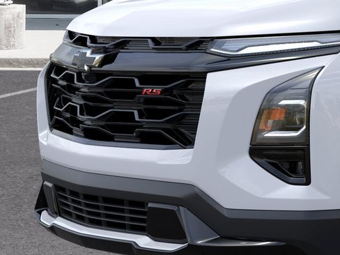 New 2027 Chevrolet Equinox RS w/ Safety and Technology Package FWD image 15