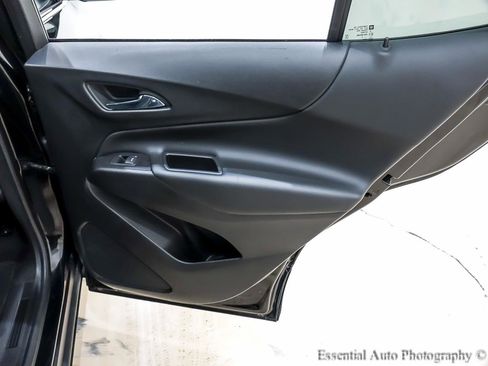 Used 2019 Chevrolet Equinox LT image 27