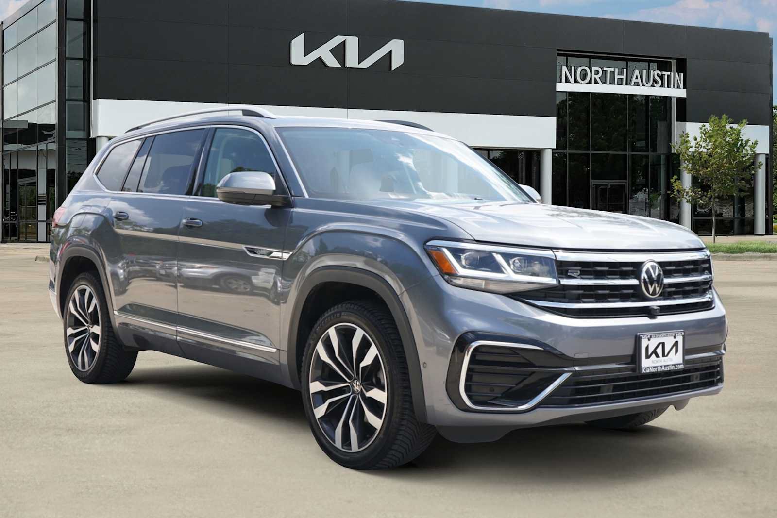 Used 2022 Volkswagen Atlas SEL Premium AWD/4WD image 6